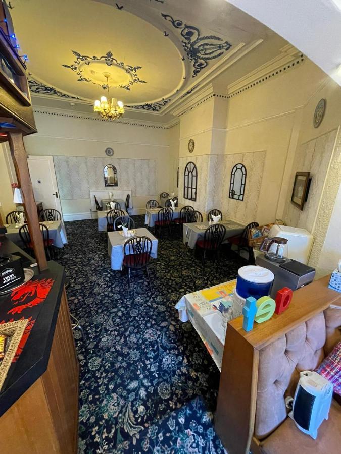 Nevele Bed & Breakfast Blackpool Luaran gambar
